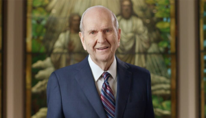 Prezident Russell M. Nelson Zemřel ve Věku 101 Let